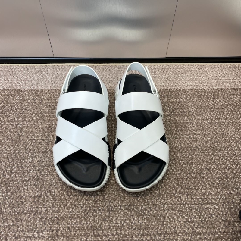H**mes sandals